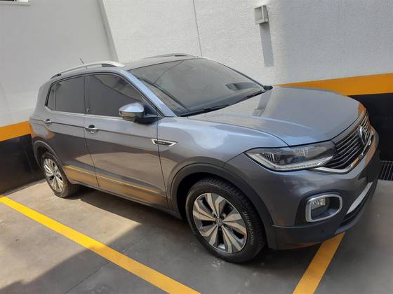 VOLKSWAGEN T-CROSS 1.4 250 TSI TOTAL FLEX HIGHLINE AUTOMÁTICO VOLKSWAGEN T-CROSS 1.4 250 TSI TOTAL FLEX HIGHLINE AUTOMÁTICO